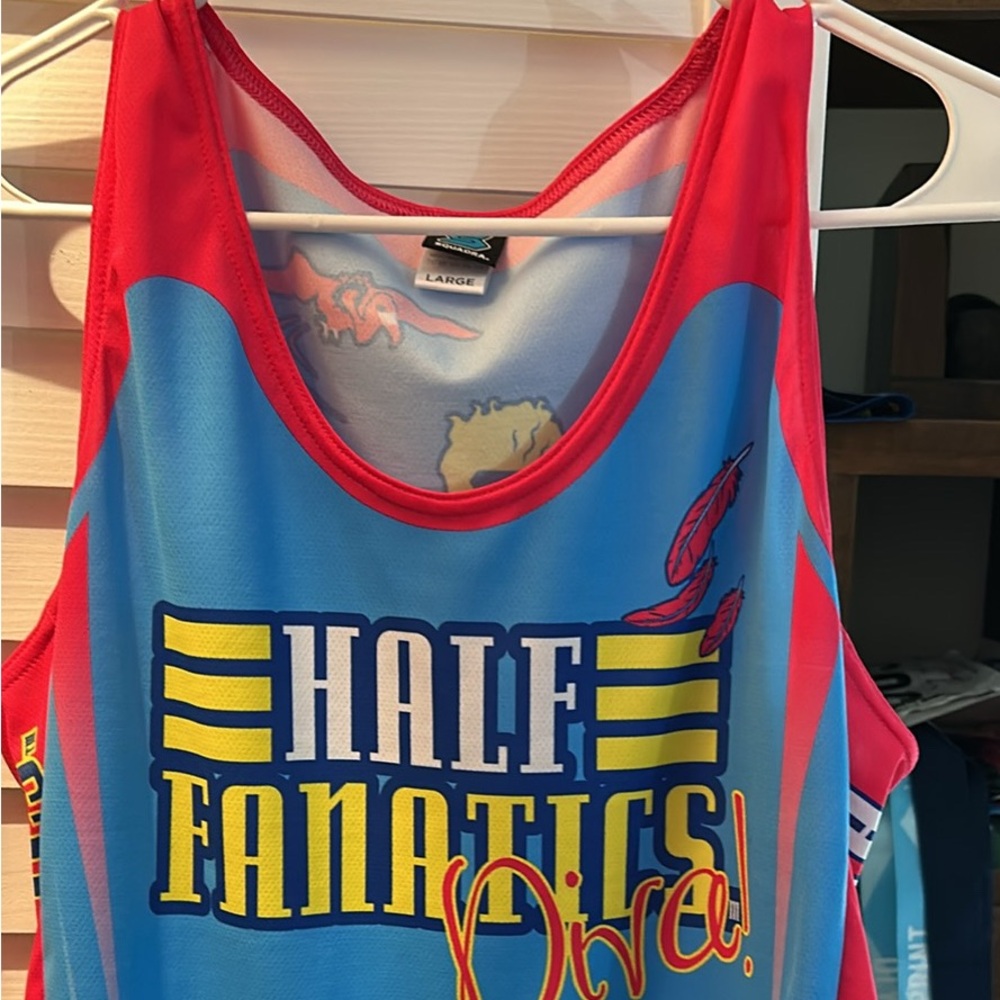 Fanatics Women's Colorful Tank Top